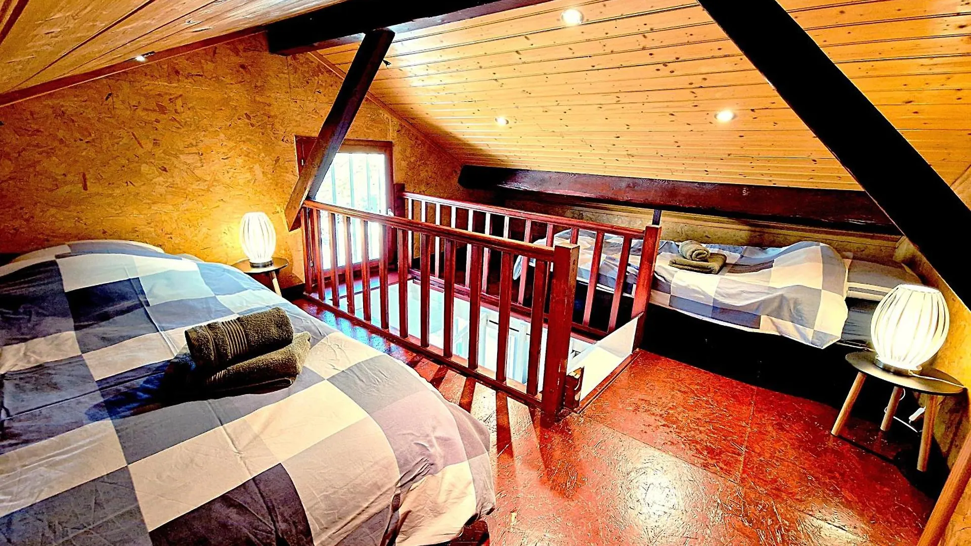 Lägenhet Maison Cosy Avec Terrasse A 15 Minutes De Lyon Et Wifi Rillieux-la-Pape